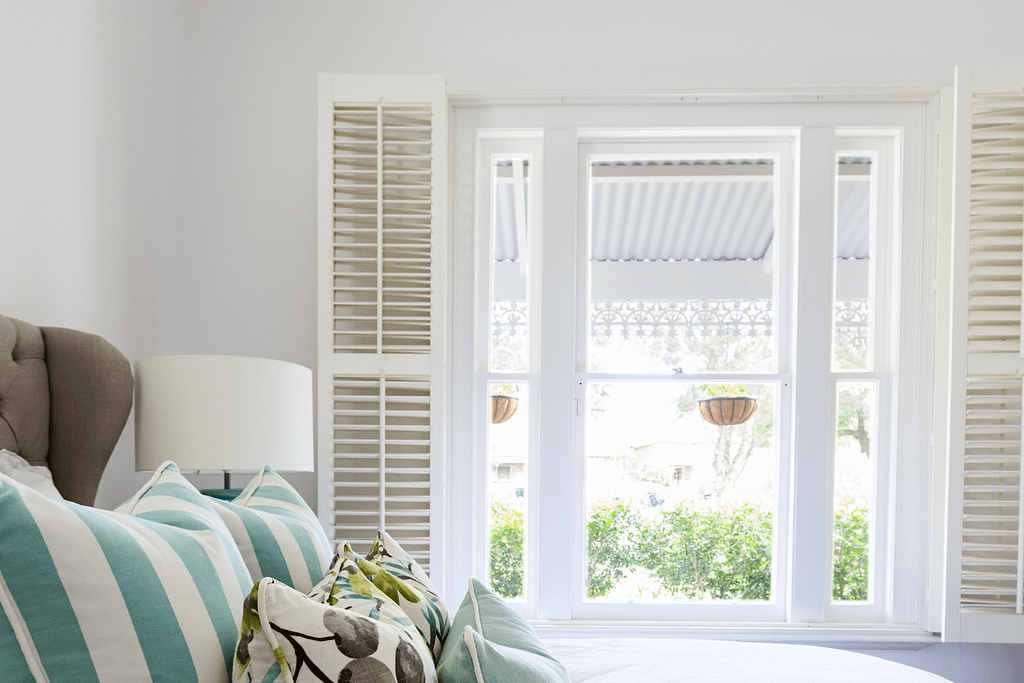 HOW TO CHOOSE THE BEST STYLE OF SHUTTERS
